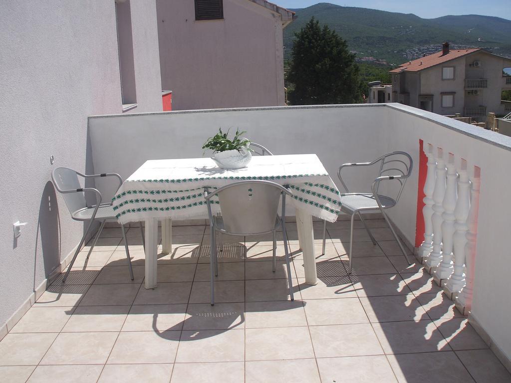 Apartments Malnar Novi Vinodolski Esterno foto