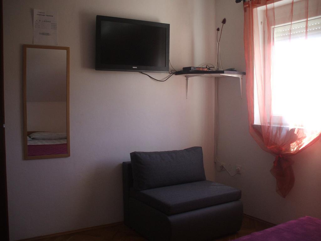 Apartments Malnar Novi Vinodolski Esterno foto