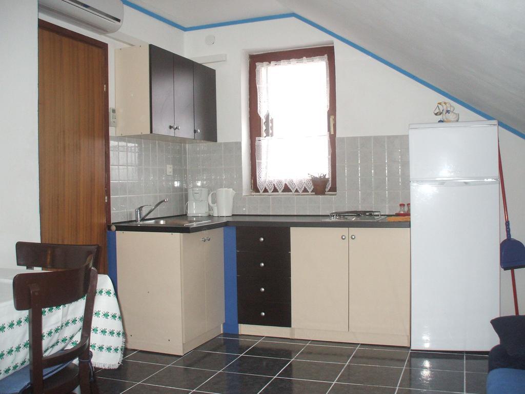 Apartments Malnar Novi Vinodolski Esterno foto